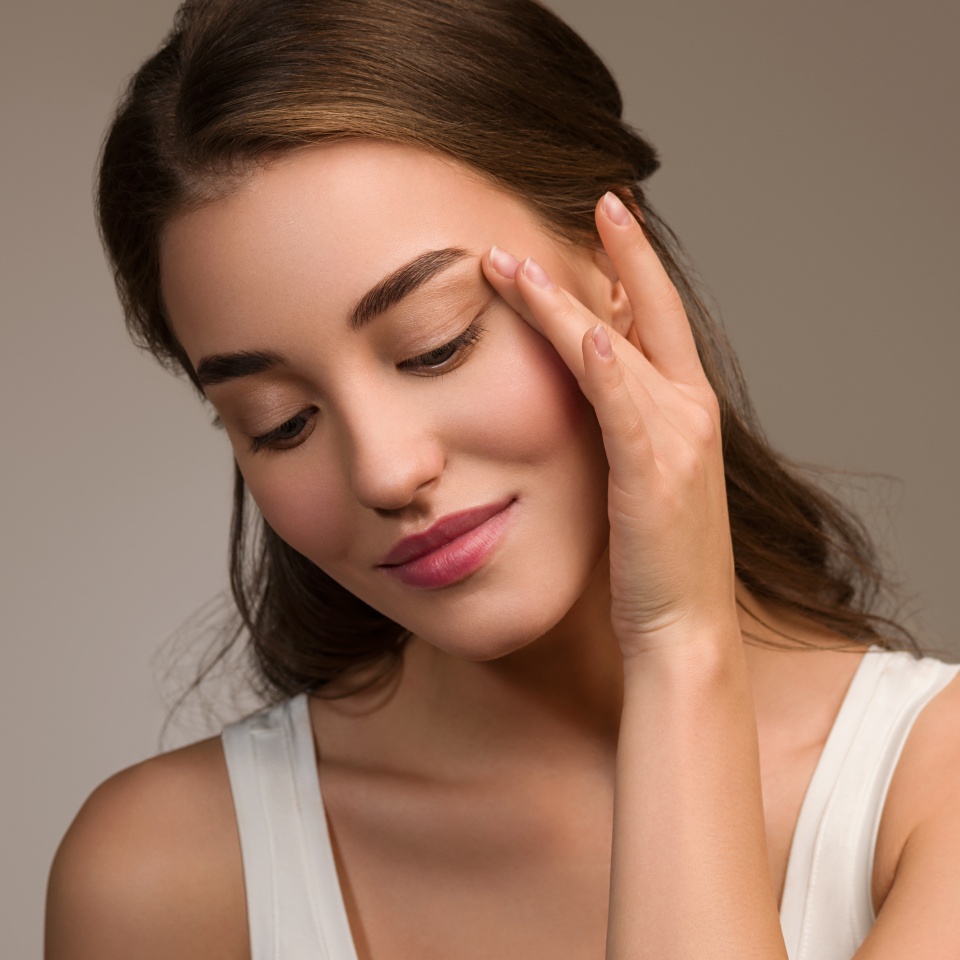 Beauty skin woman healthy natural make up clean skin beautiful model